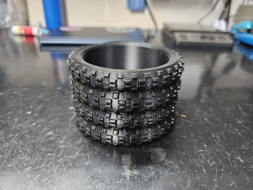 Người giữ bút chì lốp xe máy - Image 6