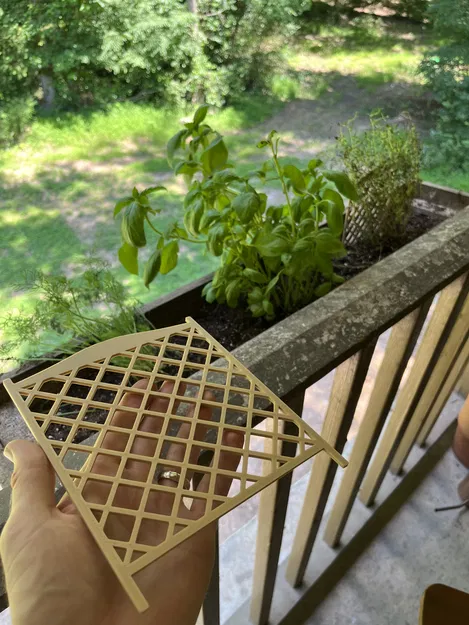 Mạng thu nhỏ để hỗ trợ thực vật - Image 1