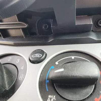 Ford Focus Pop Socket Điện thoại gắn kết