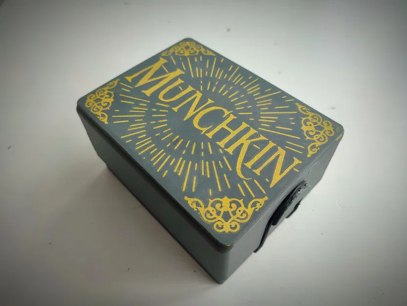 Hộp bộ bài thích ứng munchkin - Image 1