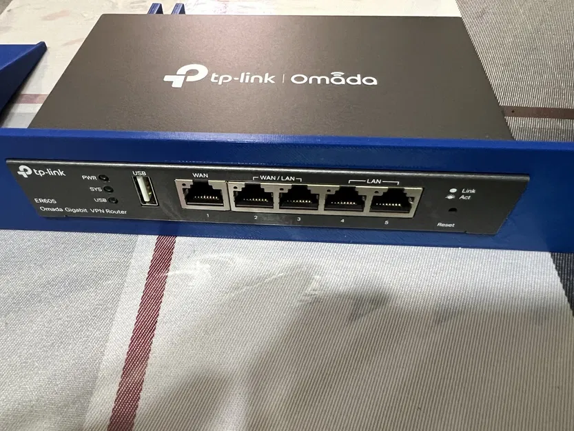 ER605 1RU kệ - Image 1