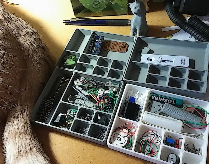 Khay tổ chức bàn xếp chồng - (SDOT) - Image 3