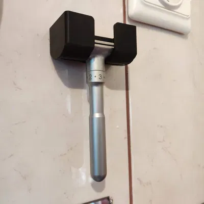 Dao cạo treo tường giữ cho Merkur Futur