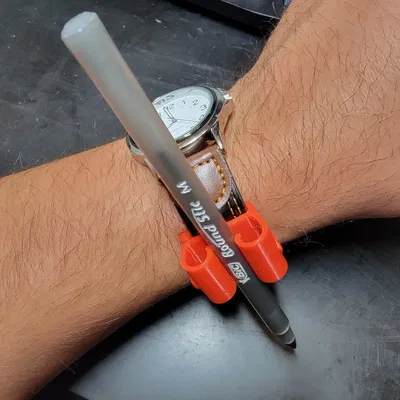 Người giữ bút của anh hùng trái tim xanh