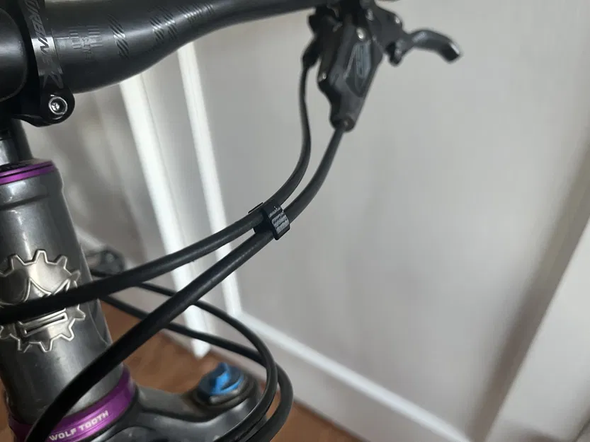 Xe đạp - Cáp phanh sang Cáp Cáp - Mục nhập phụ - Image 1