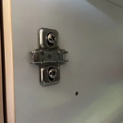 Chốt cho bản lề nồi blum