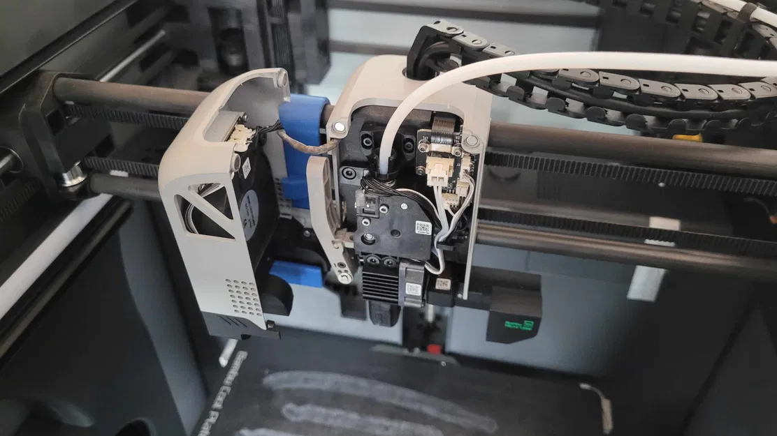 Bambu Lab X1C Công cụ Manger (phiên bản bên trái) - Image 1