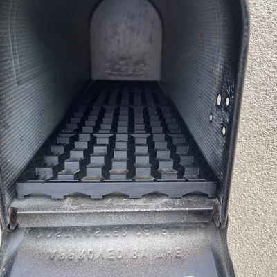 Mailbox Grid-Gửi thư của bạn khô!