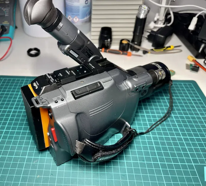 Bộ quay pin Universal Camcorder Li-Po với Sạc USB-C - Image 2