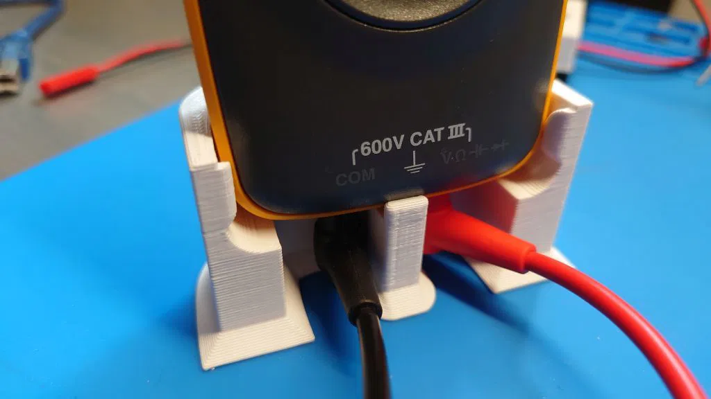 Fluke 101 đứng - Image 2