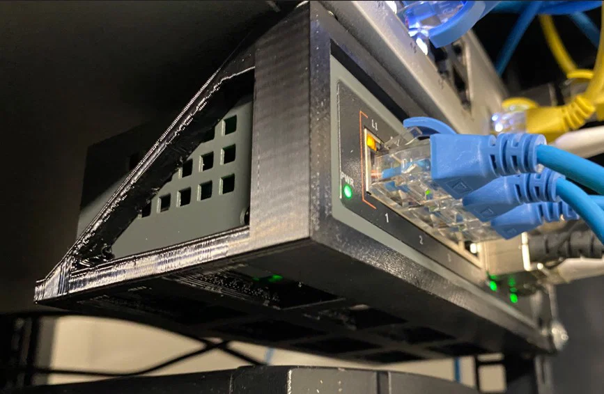 Công tắc mini 10GB/2.5 GB bên trái Rackmount - Image 1