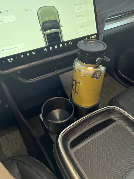 R1S và R1T Hydroflask và Mug Holder cho Rivian - Image 1