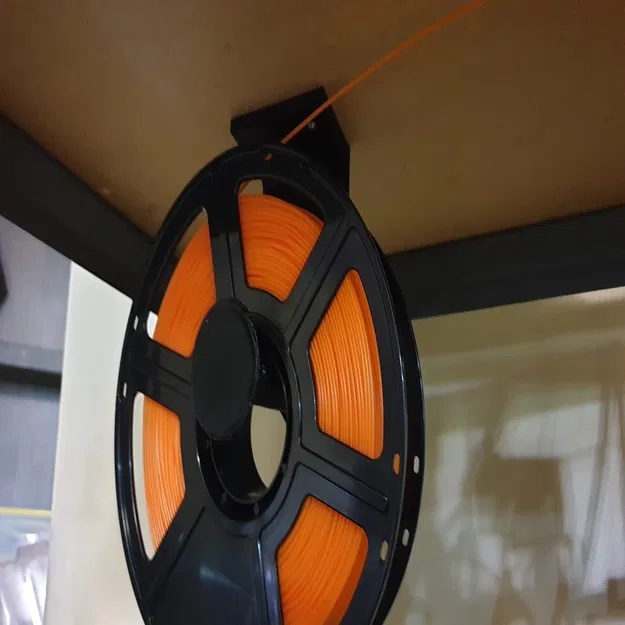 Người giữ dây tóc - giữ từ bên dưới - Image 1