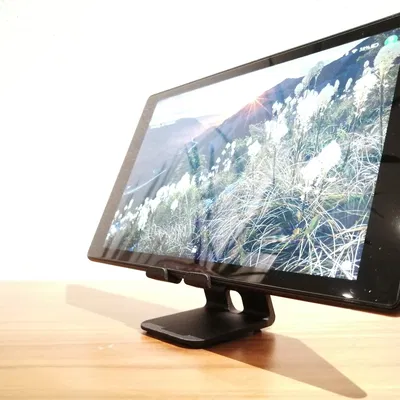 Điện thoại đứng - 2 độ dày thiết bị