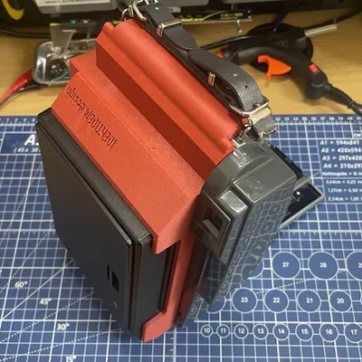 Polaroid Pathfinder 110B Chuyển đổi lomografrok - Phiên bản sang trọng