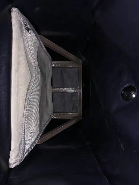 Khung đô thị lăn ngược Ortlieb - Image 2