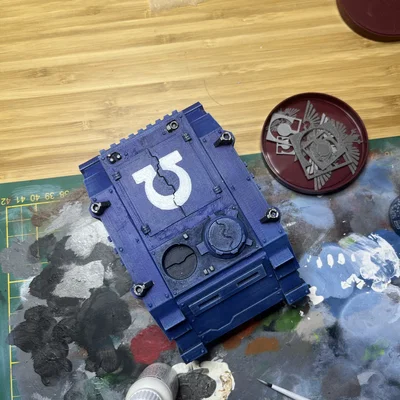 STNO LOGO LOGO ULTRAMARINE cho tê giác