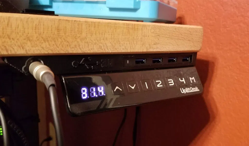 Dưới bộ mở rộng bằng tai nghe/thanh âm thanh và trung tâm ANKER USB 3.0 - Image 2