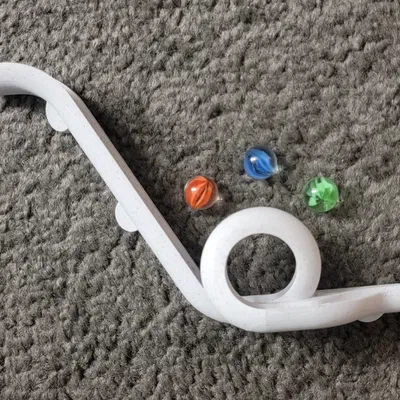 Chạy bằng đá cẩm thạch từ tính: Loop-de-loop