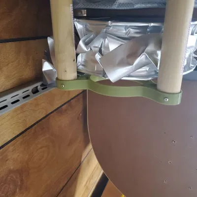 Chân kệ dây tóc gắn dưới Desk