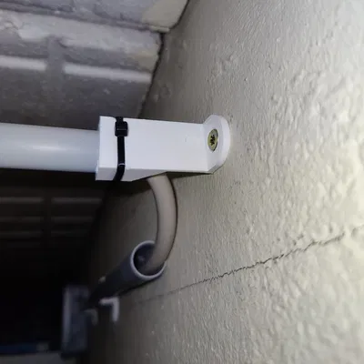 Giá đỡ ống 16mm để vặn (góc 90 °) | Kẹp ống 16mm (gắn vít)