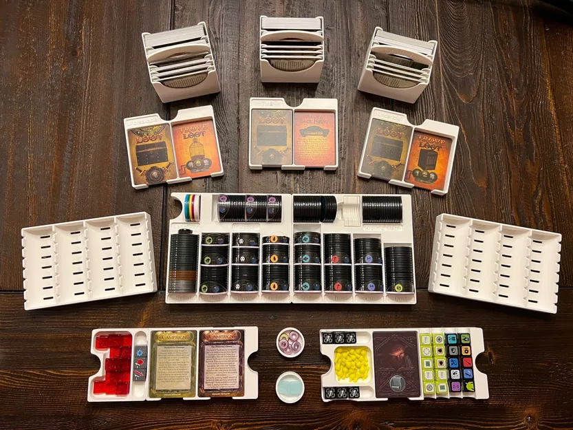 Quá nhiều người tổ chức ngực trove - Image 1