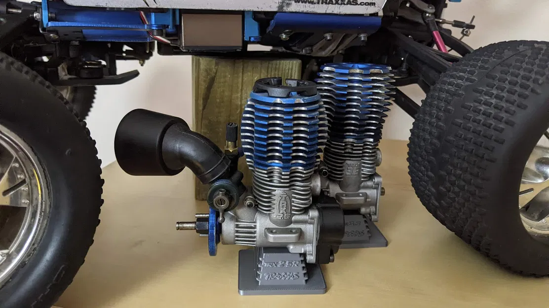 Hiển thị giá đỡ cho RC Nitro Engine Traxxas Trx 2.5R - Image 1