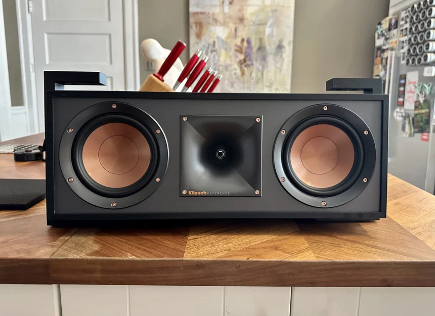 Giá đỡ loa treo cho loa kênh trung tâm Klipsch R52C - Image 3