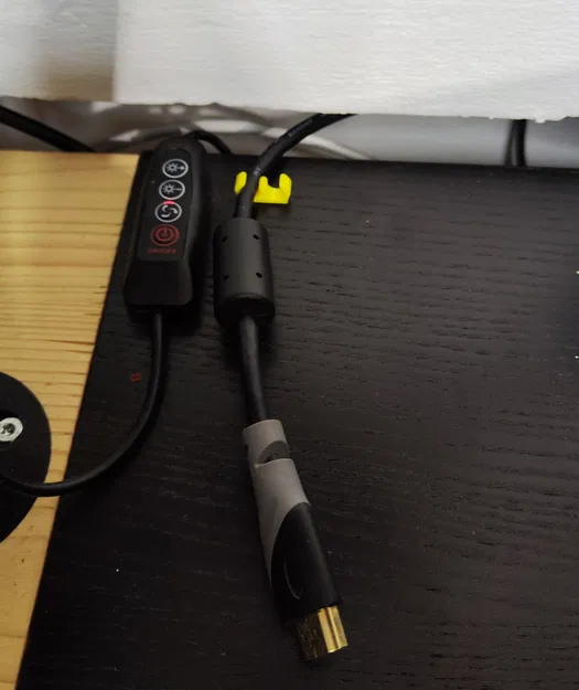 Người giữ cáp HDMI LAN - Image 1