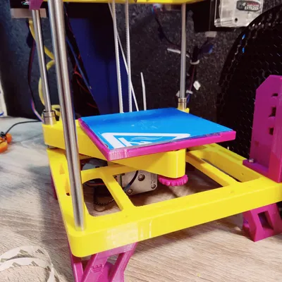 Khung giường kính MK1