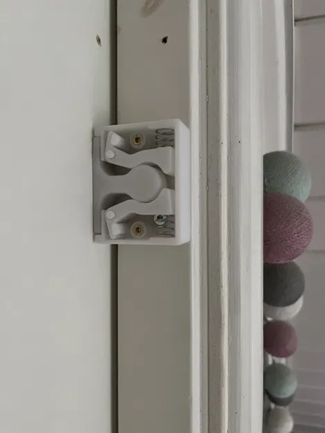 Người giữ cửa - Image 1