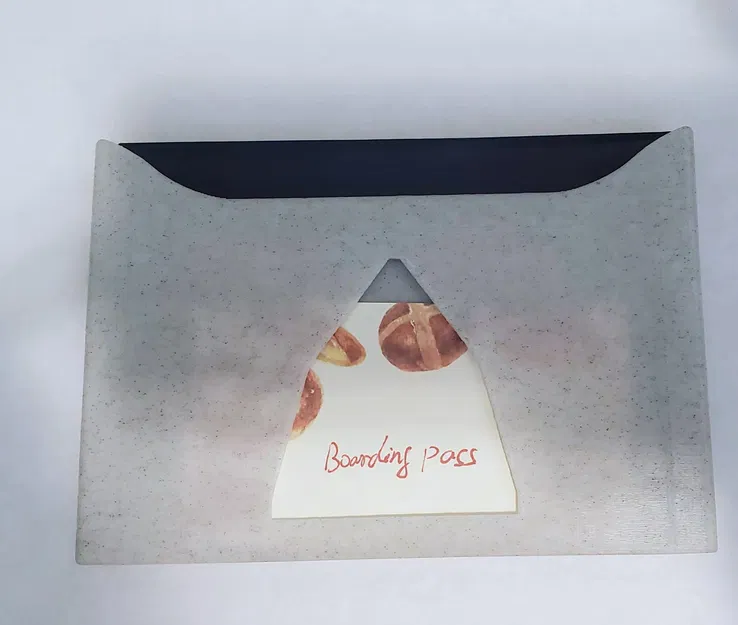 Vỏ hộ chiếu mỏng với giá đỡ Airtag - Image 2