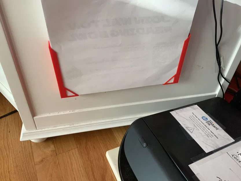 Người giữ giấy tối giản trên tường - Image 1