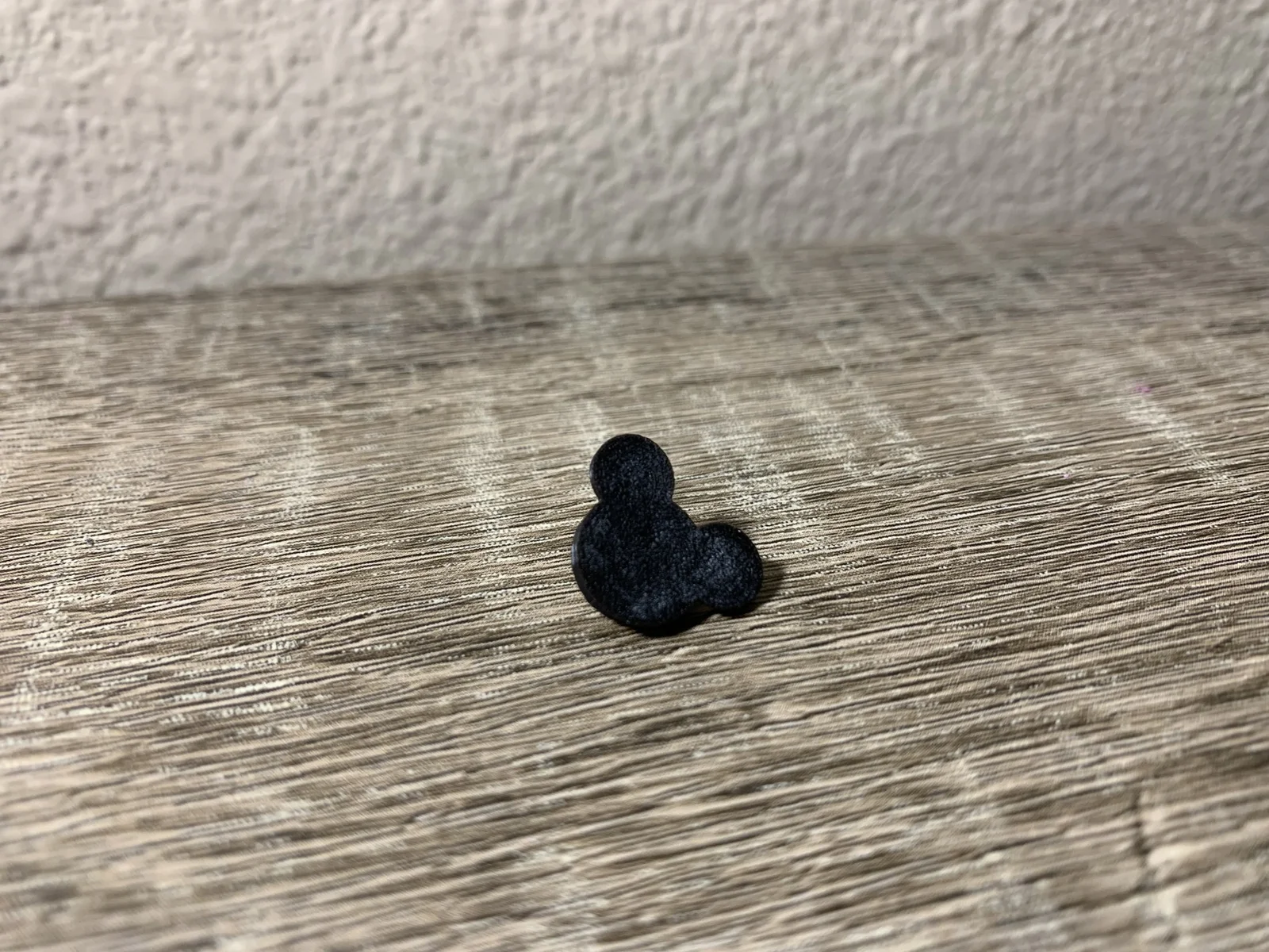 Disney Croc Charm (vít trên, không có keo) 1