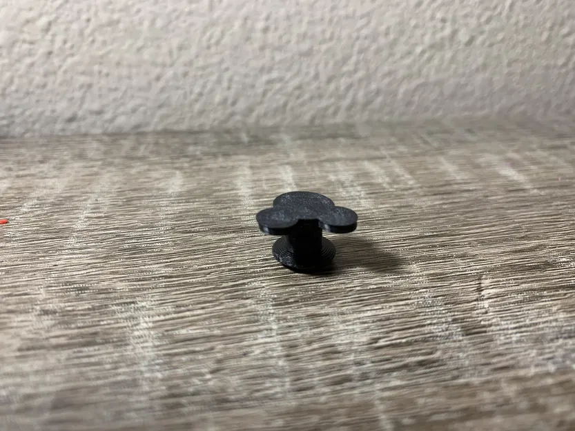 Disney Croc Charm (vít trên, không có keo) - Image 2