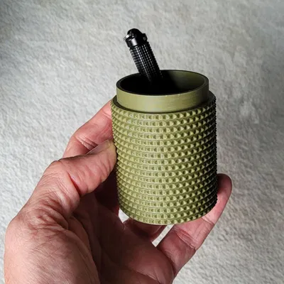 Phong cách quân sự hộp tròn