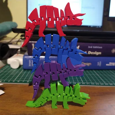 Flexi Triceratops