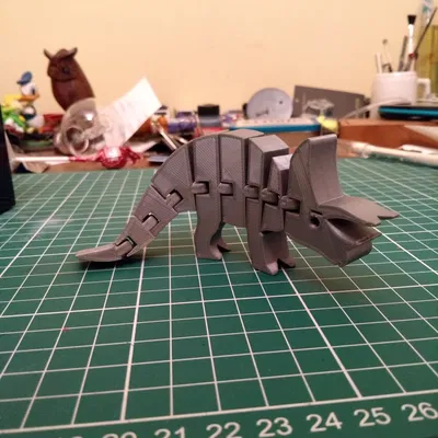 Flexi Triceratops