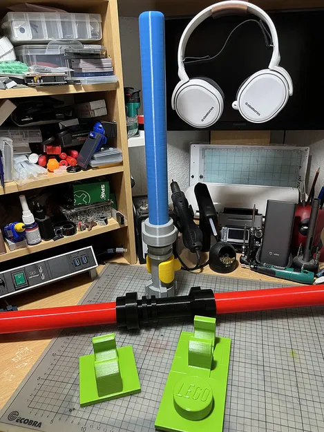 Không phải một lego lightaber khác - Image 1