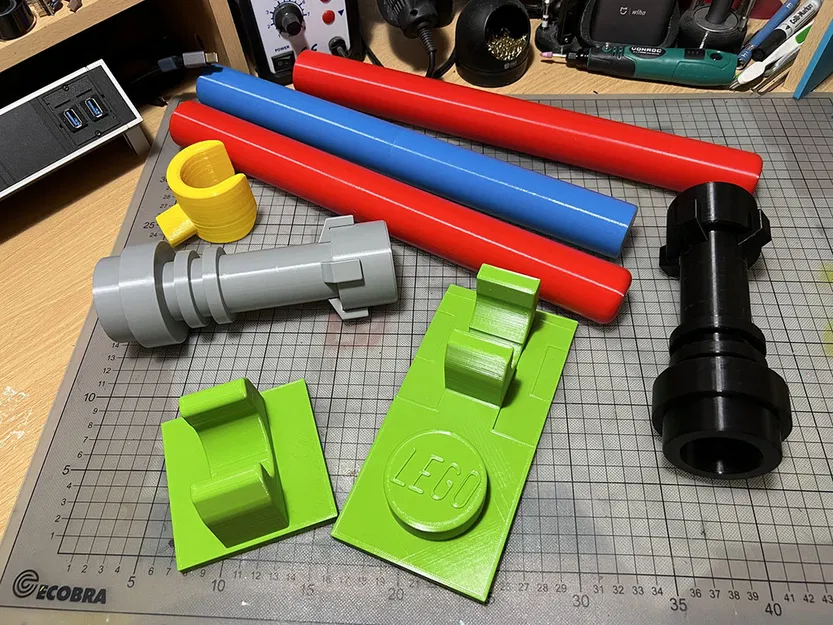 Không phải một lego lightaber khác - Image 2