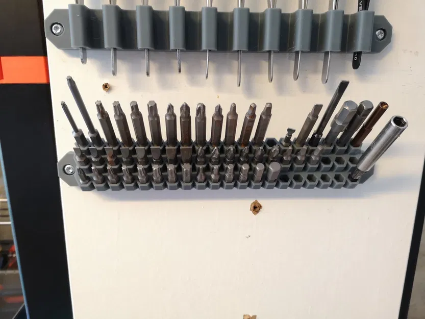 Giá đỡ bit gắn trên tường cho 60 % - Image 1