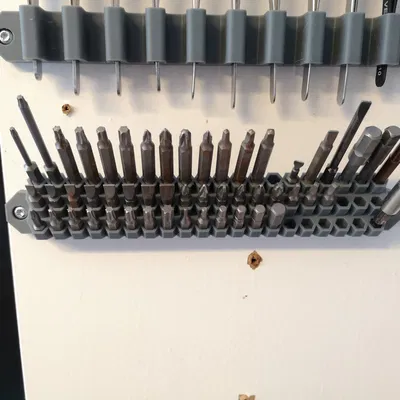 Giá đỡ bit gắn trên tường cho 60 %