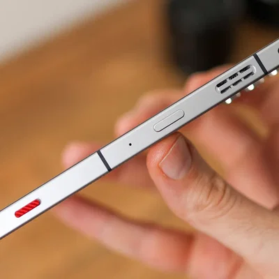 Red Magic 8 Pro/; Plumb