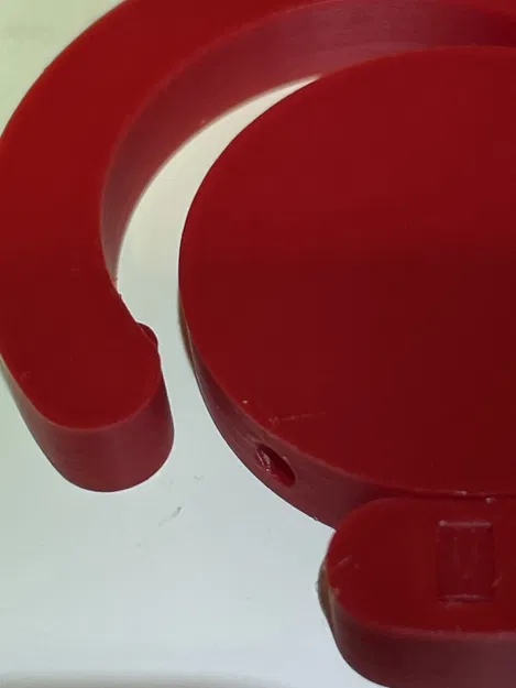 Móc du lịch nhỏ gọn với chốt khóa - Image 1