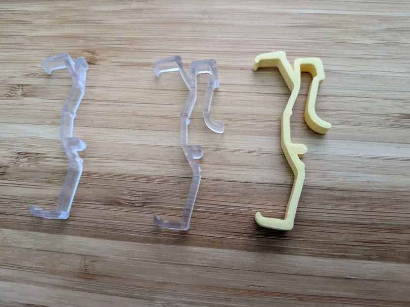 Hunter Douglas Woodmate Valence Clip 2-1/2 '' | 63,5mm - Trang trí mù cửa sổ Venice - Image 1