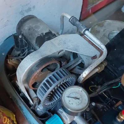 Quạt để làm mát máy nén