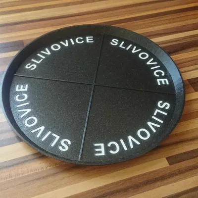 Tàu lượn cho những bức ảnh của schnapps