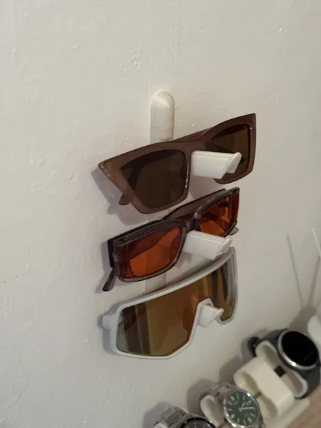 Giá treo tường giữ kính - Image 1