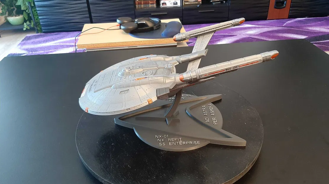Enterprise NX Refit - Image 4