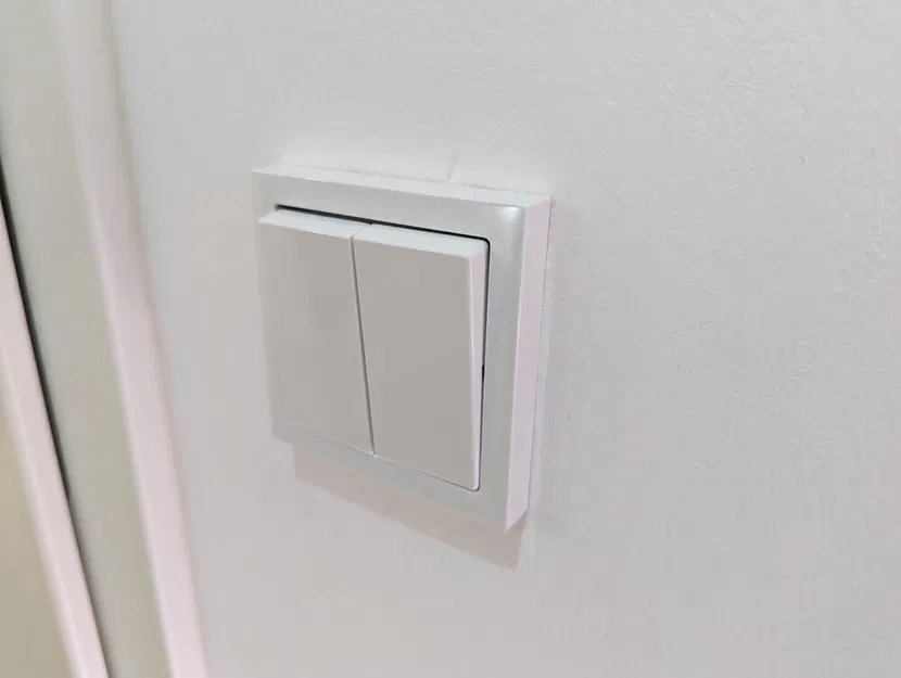 Công tắc tường bìa - Image 2